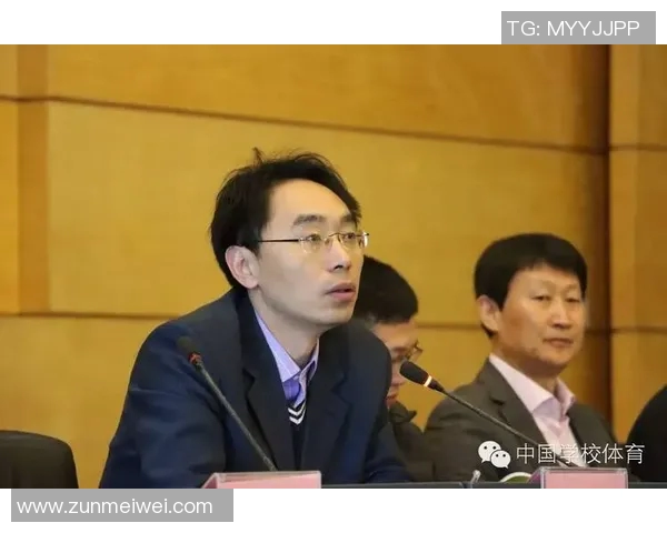 足球明星教练员薪酬待遇分析及其背后的市场因素探讨